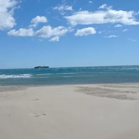 Les Maldives 150m De La Richelieu - Linge Et Menage Compris アパート アグド